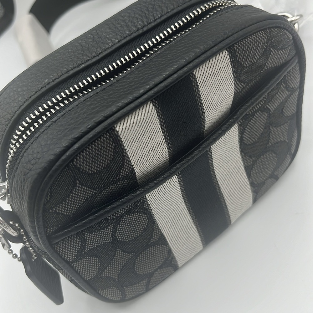 Coach Mini Dempsey Camera Bag - Picture 3 of 10